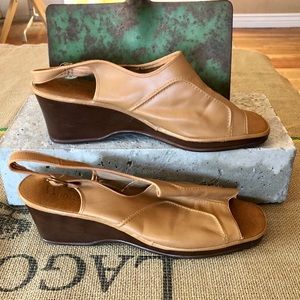 Miss Wonderful Vintage Sandals